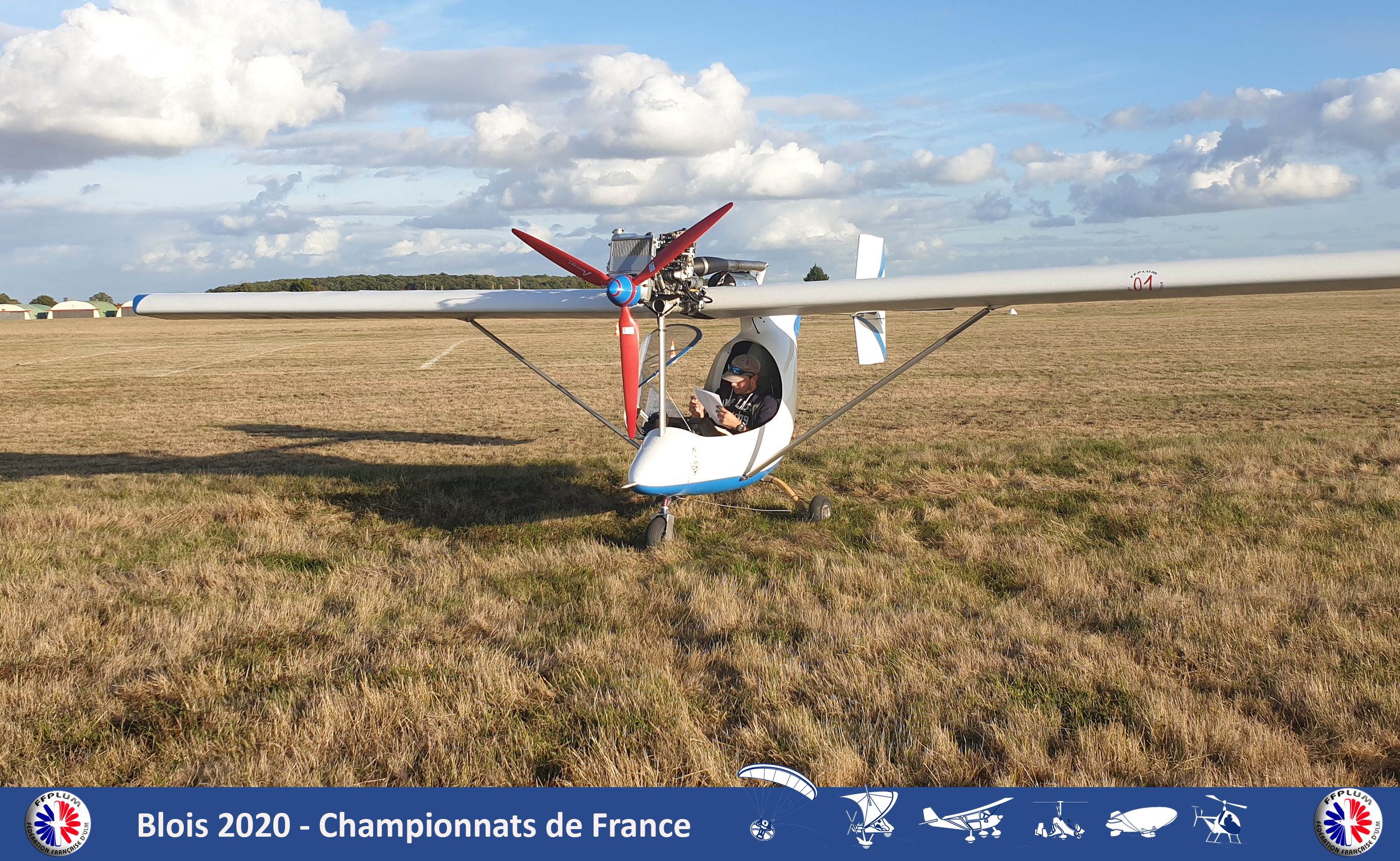Thomas Joron in his machine