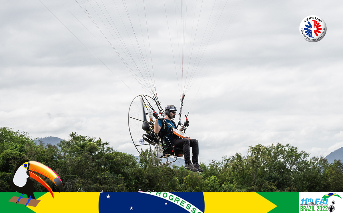 Romain Mauban taking off!