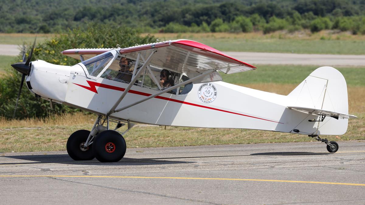 Three-axis microlight