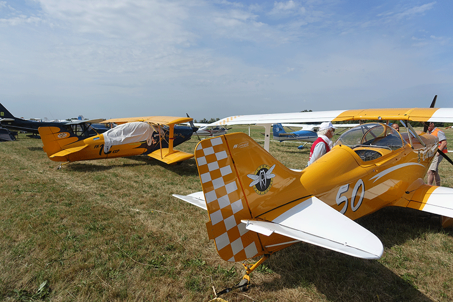 biplanes